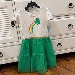 Cat & Jack White Tee with Green Clover and Rainbow